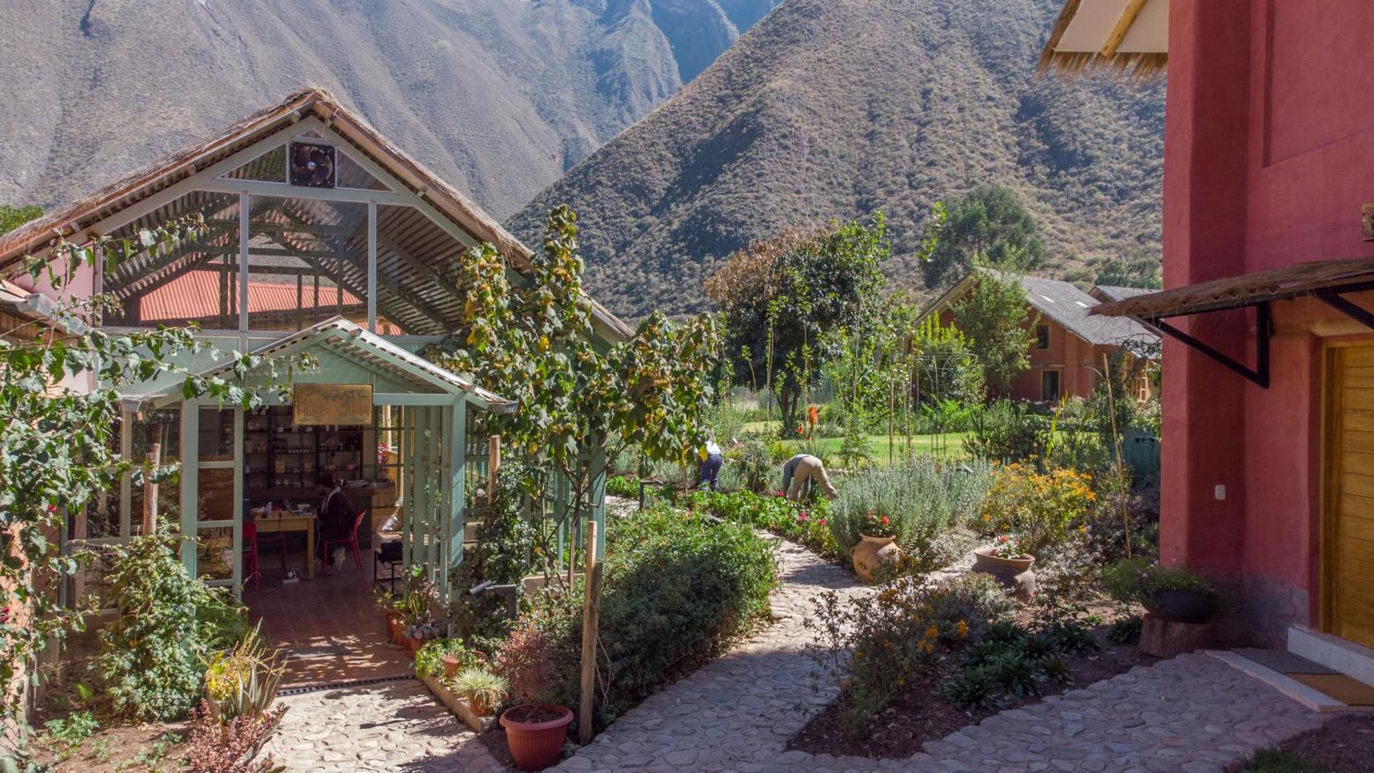 Arbol De La Vida Hotel Huaran Bagian luar foto